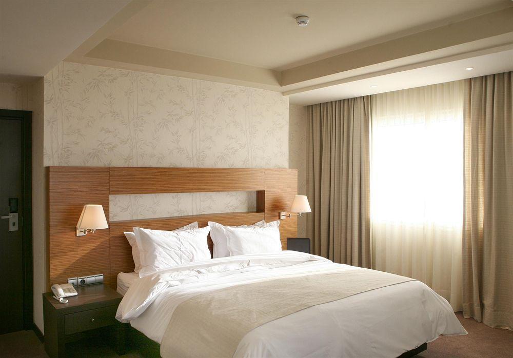 Villa Blanca Urban Hotel Καζαμπλάνκα Δωμάτιο φωτογραφία